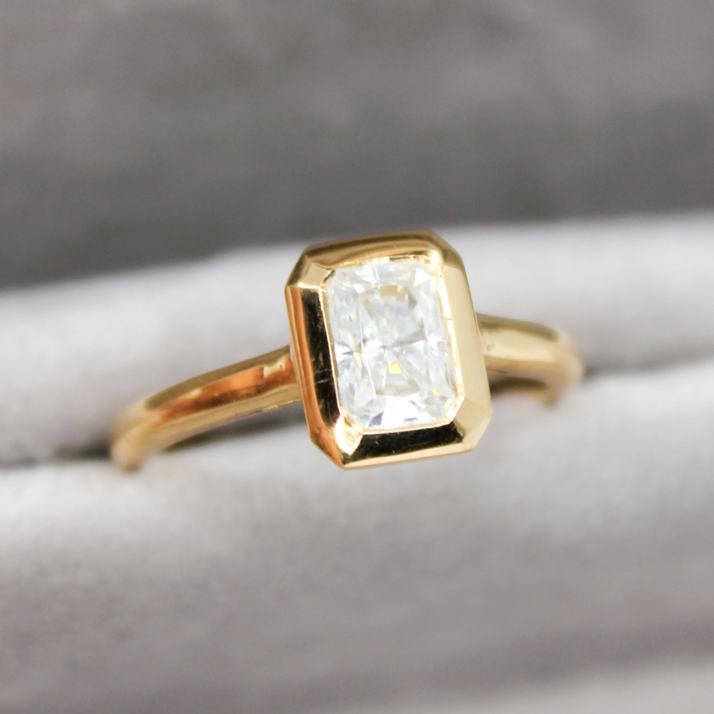 Anillo Camila
