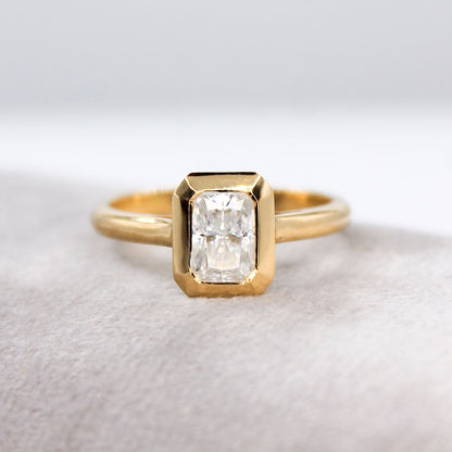 Anillo Camila